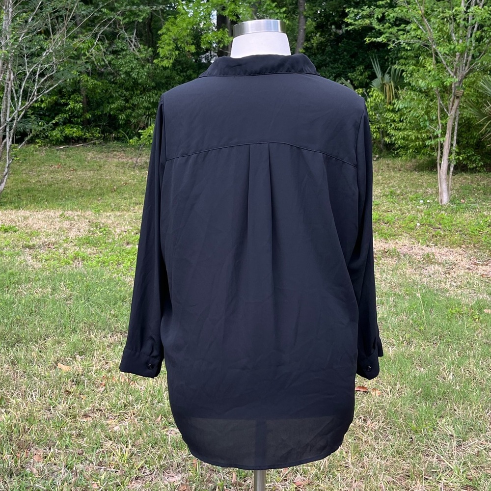 5/$20🛎️ Silky Rhinestone Button Up Top - Picture 4 of 7